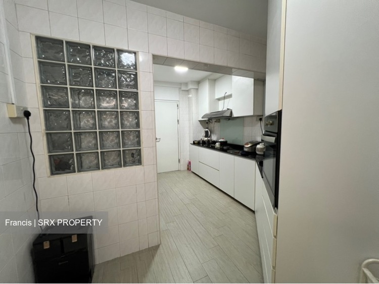 Blk 233 Compassvale Plains (Sengkang), HDB 5 Rooms #549118501